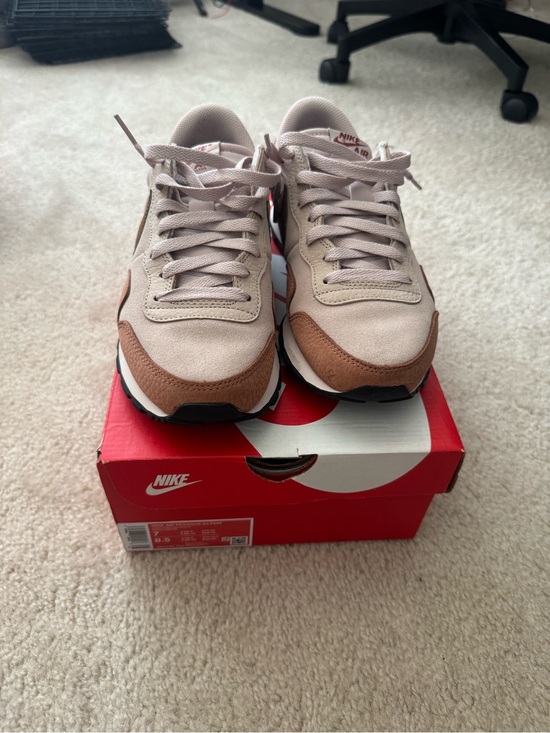 Nike Shoes - Nike Women’s Low-Top Sneakers in Light Beige and Brown